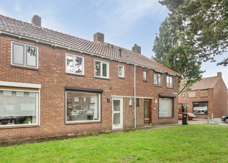  Aagje Dekenstraat 3, Terneuzen