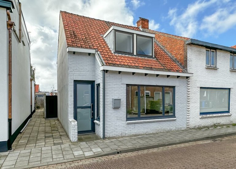  Ds. Jan Scharpstraat 5, Axel