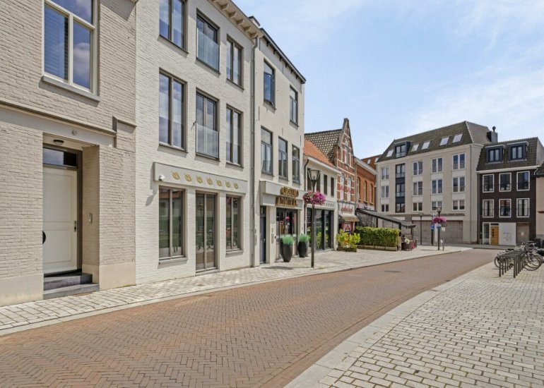  Lange Nieuwstraat 12, Hulst