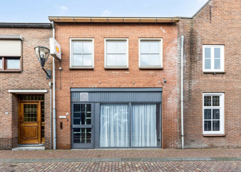  Overdamstraat 11, Hulst